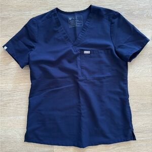 Figs Navy Women's Short Sleeve Tee and Joggers set size small